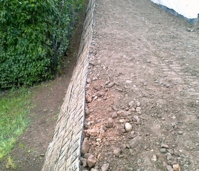 garten stein trockenmauer